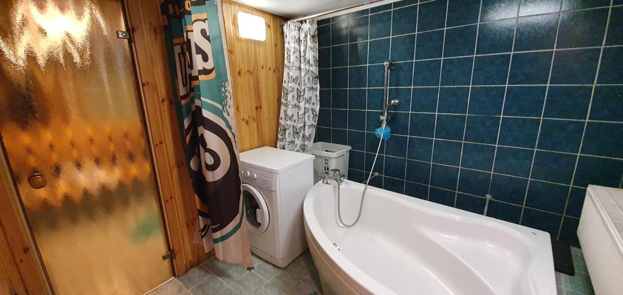 Aparthotel 4 ,, Cosy House Billiard " - Sauna & Parking Kaunas Exterior foto