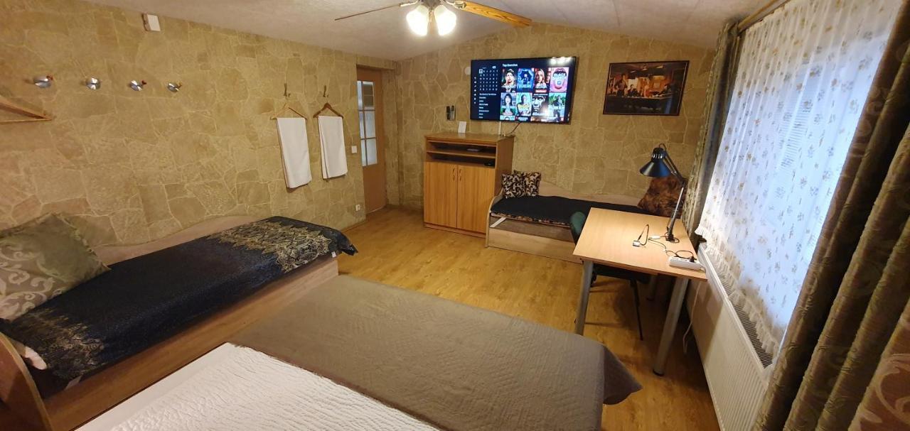 Aparthotel 4 ,, Cosy House Billiard " - Sauna & Parking Kaunas Exterior foto